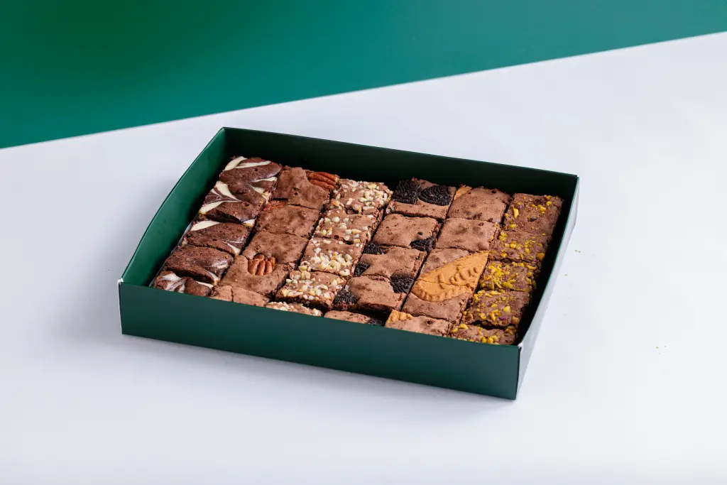  ASSORTED BROWNIES 30PCS