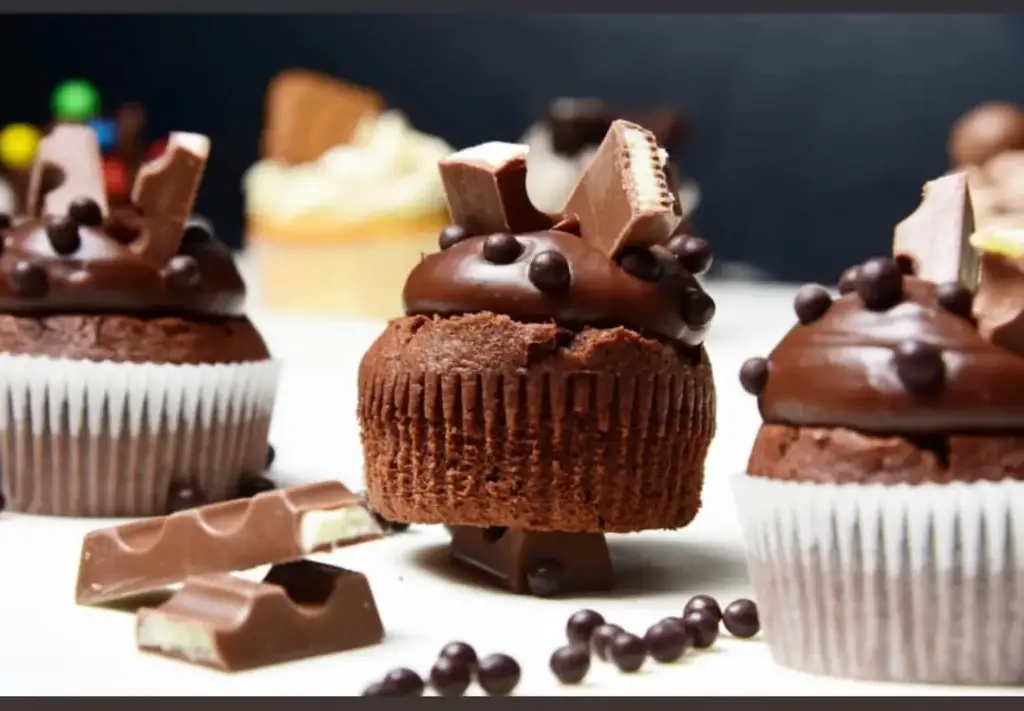 KINDER CUP CAKE
