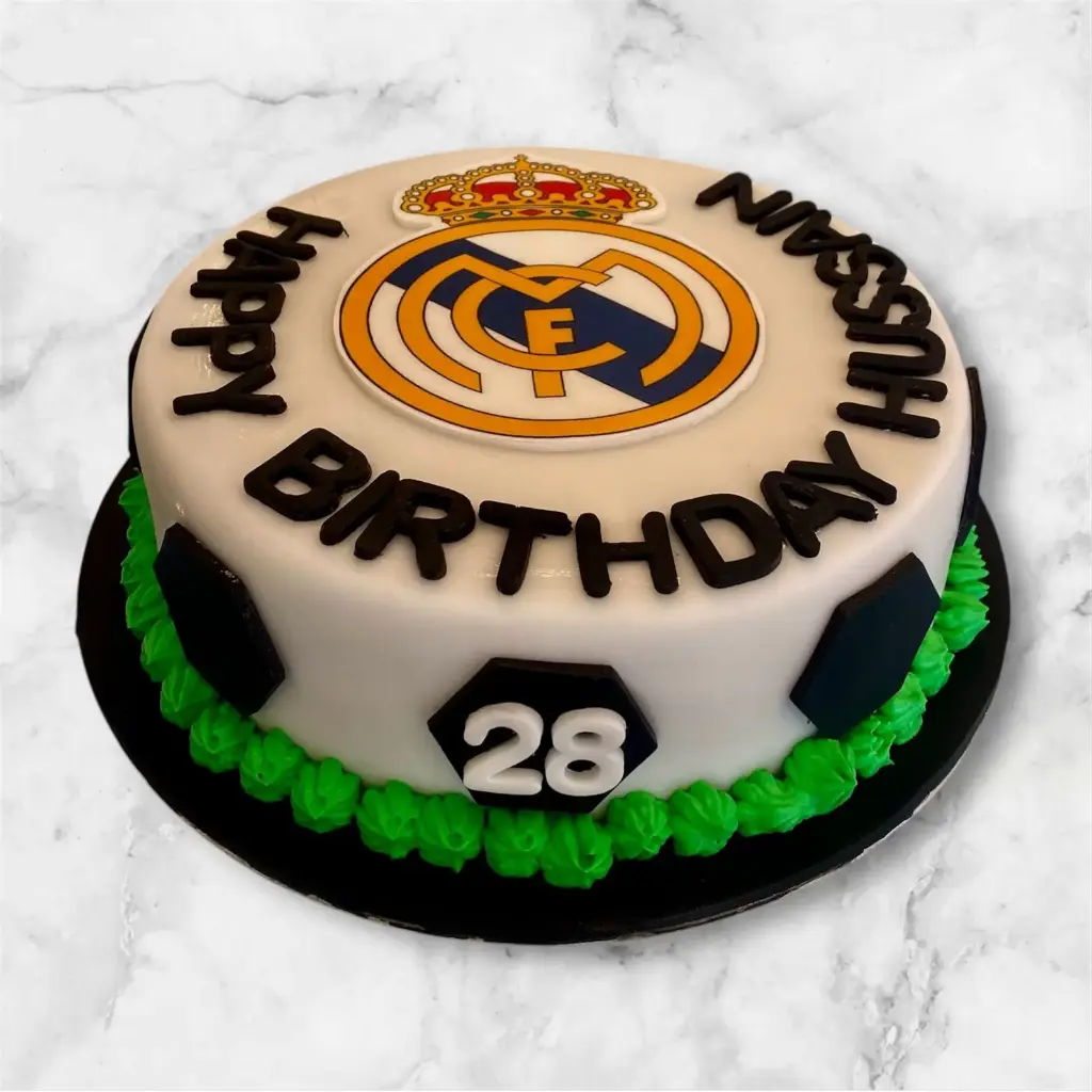 1kg Fondant Customized Cake