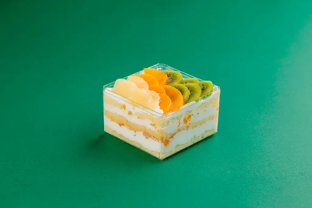TROPICAL FRUIT SLICE