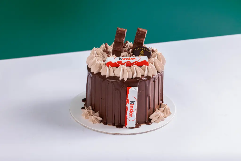 KINDER CHOCLATE CAKE 800 G