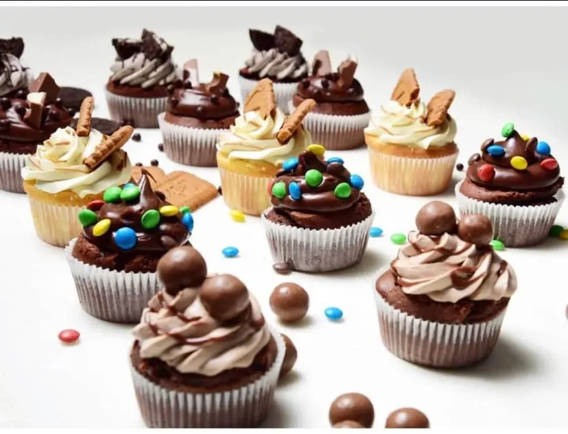 ASSORTED CUP CAKE 12PCS/BOX