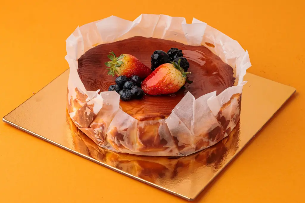 SAN SEBASTIAN CHEESE CAKE 1KG