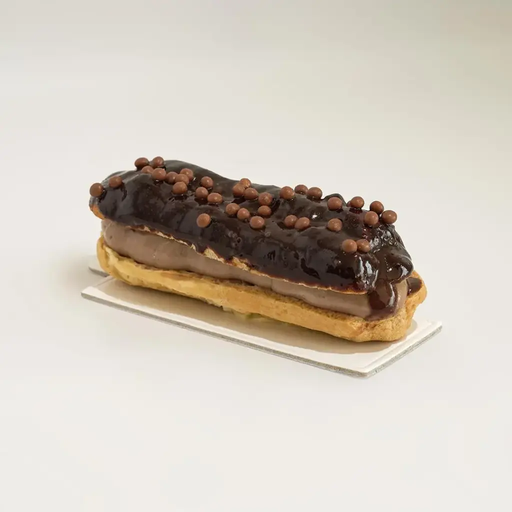 CHOCOLATE ECLAIR
