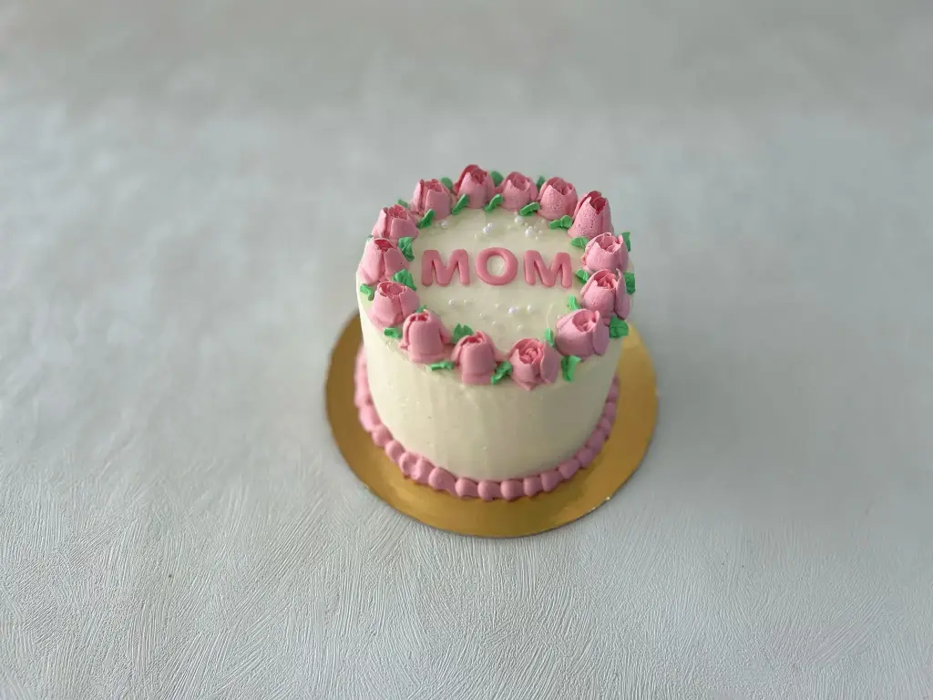 MOTHER DAY CAKE 3