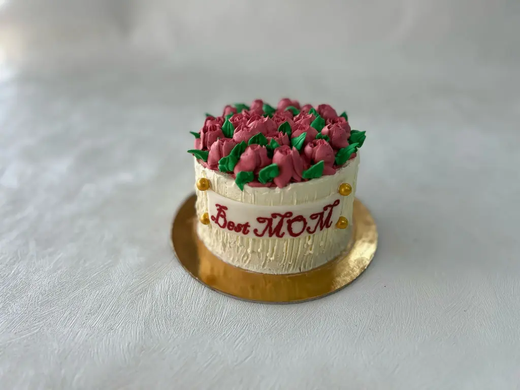 MOTHER DAY CAKE 4