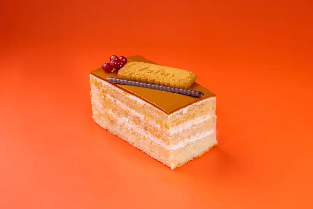 LOTUS PASTRY