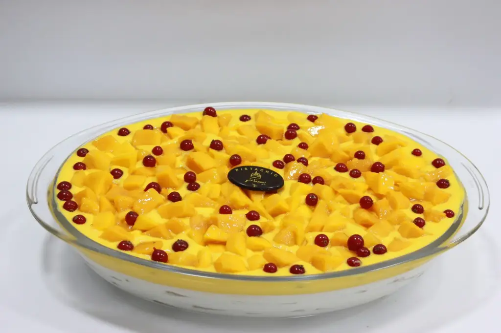 FAMILY SIZE MANGO GRAHAM