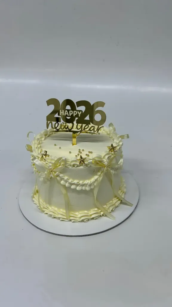 NEW YEAR BENTO CAKE