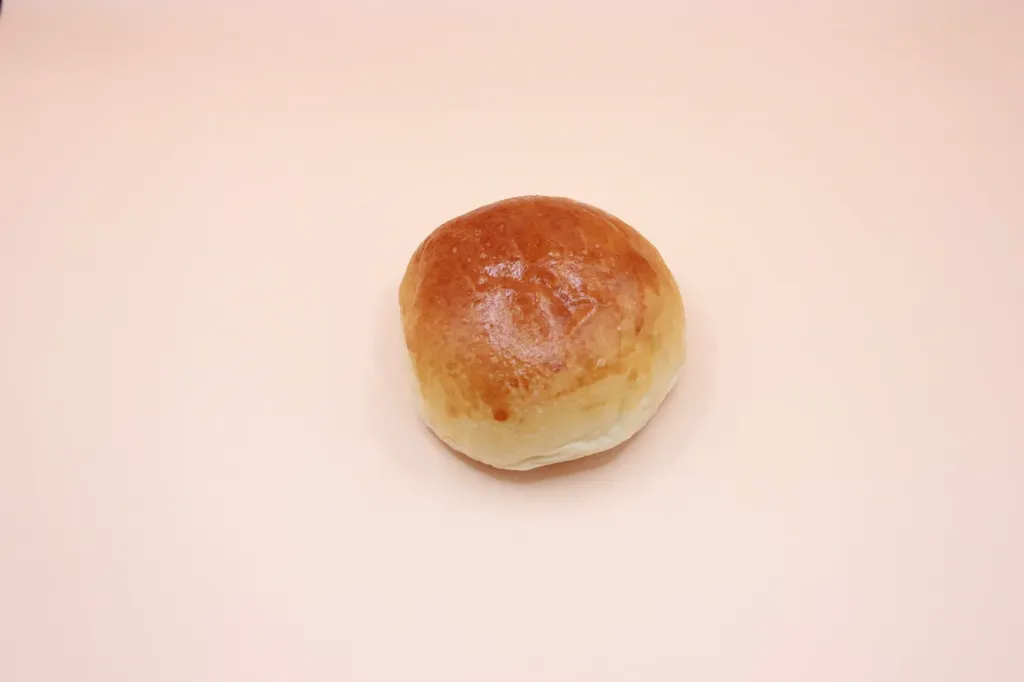 CREAM CHEESE BUN X1