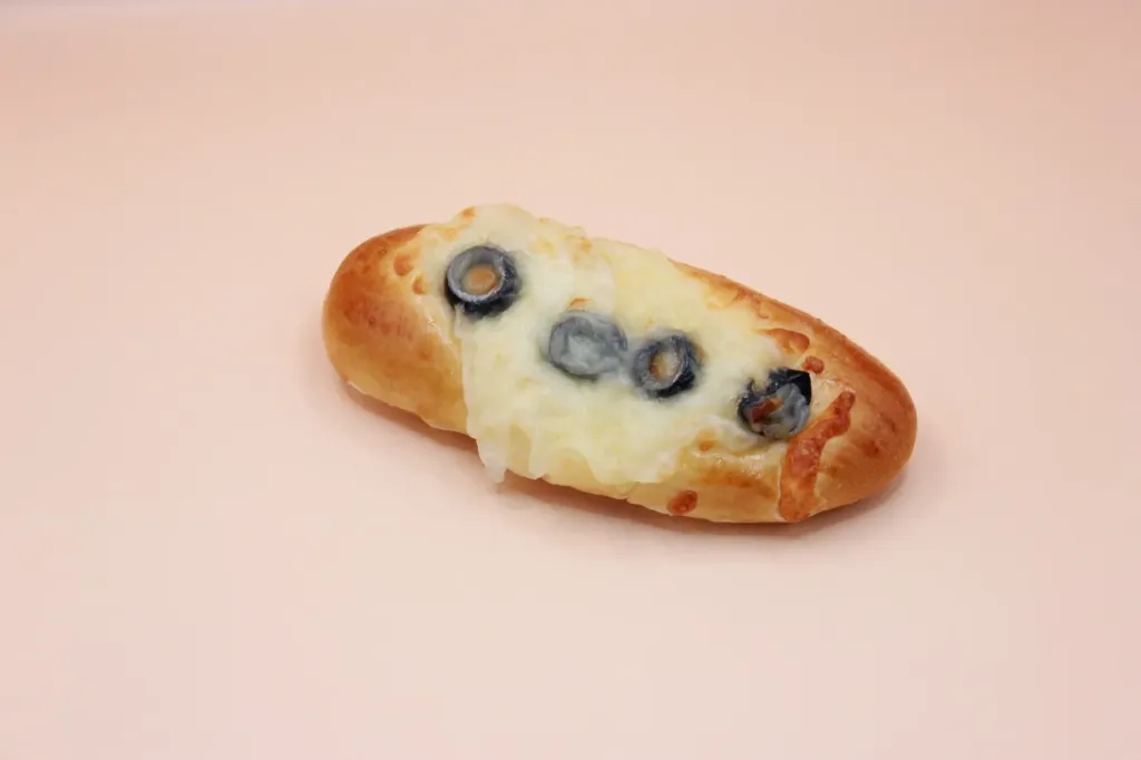 OLIVE CHEESE X1