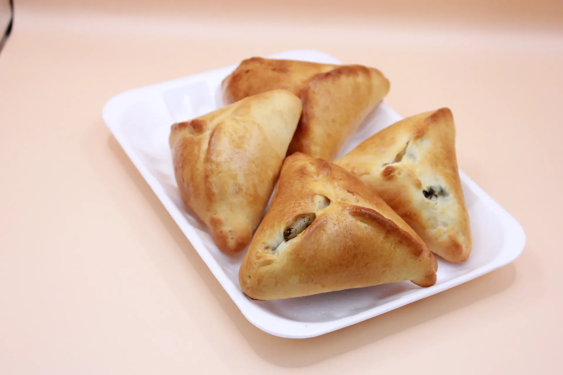 SPINACH PASTRY X4