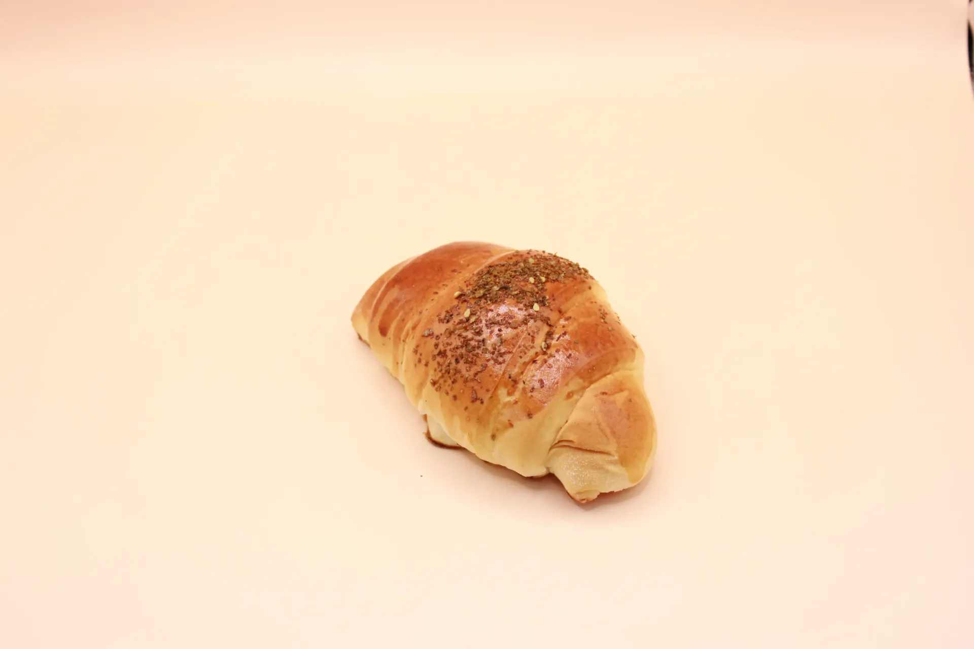 FETA CHEESE CROISSANT ZATAR X1
